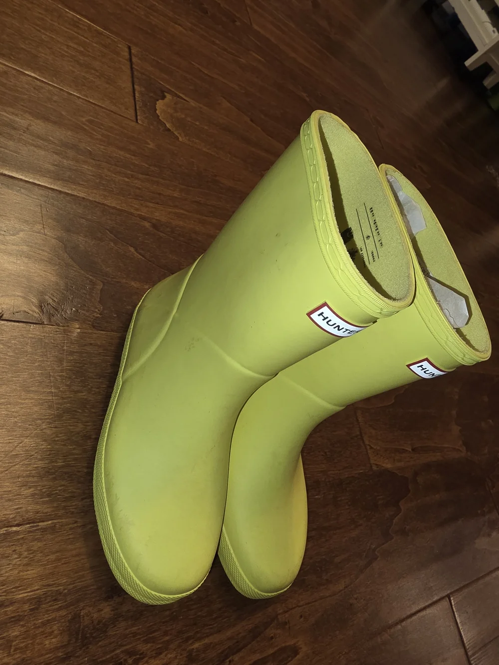 Hunter Kids Yellow Rubber Rain Boots GUC